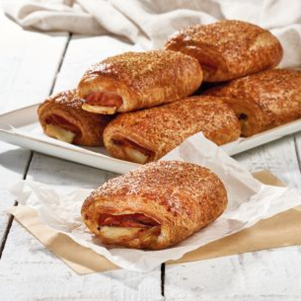 1718775698130957_napolitanabaconqueso120g_1060_Normal.jpg